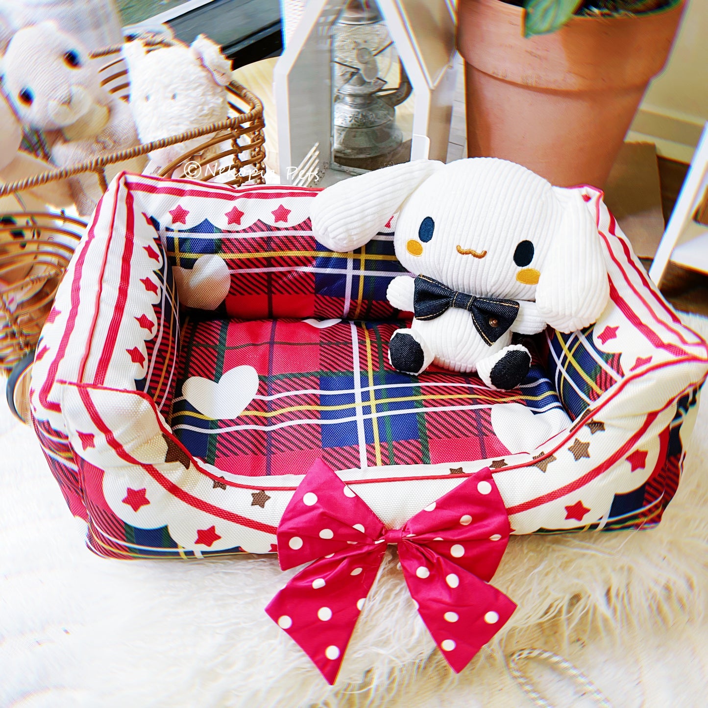 B.Bing 龙座(刺绣)