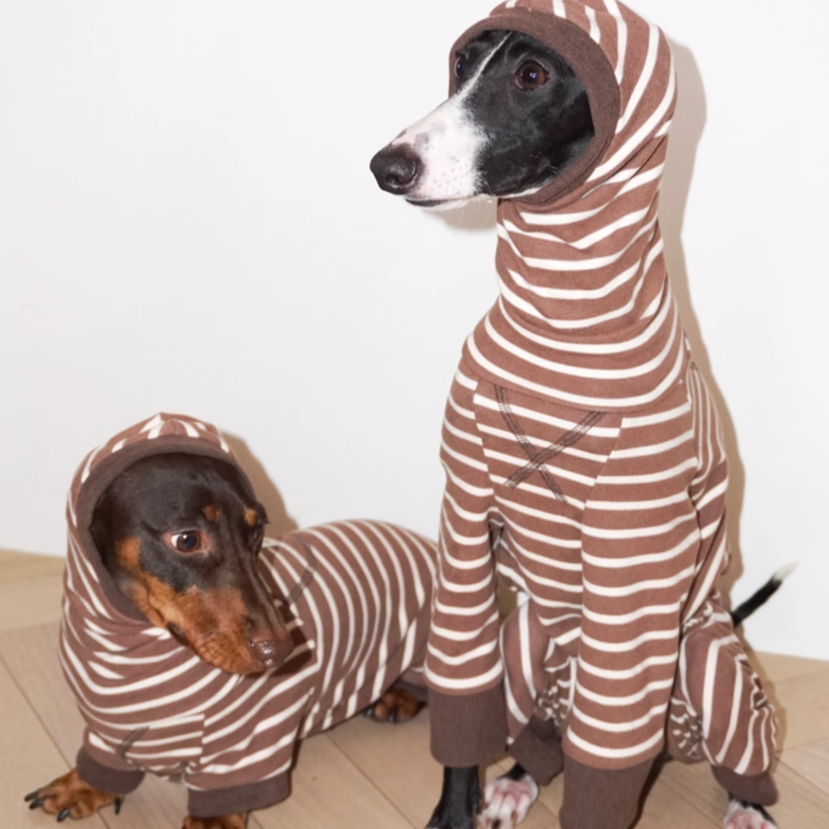 Achin Action Round Cap Heating Four-Legged Suit Dark Brown