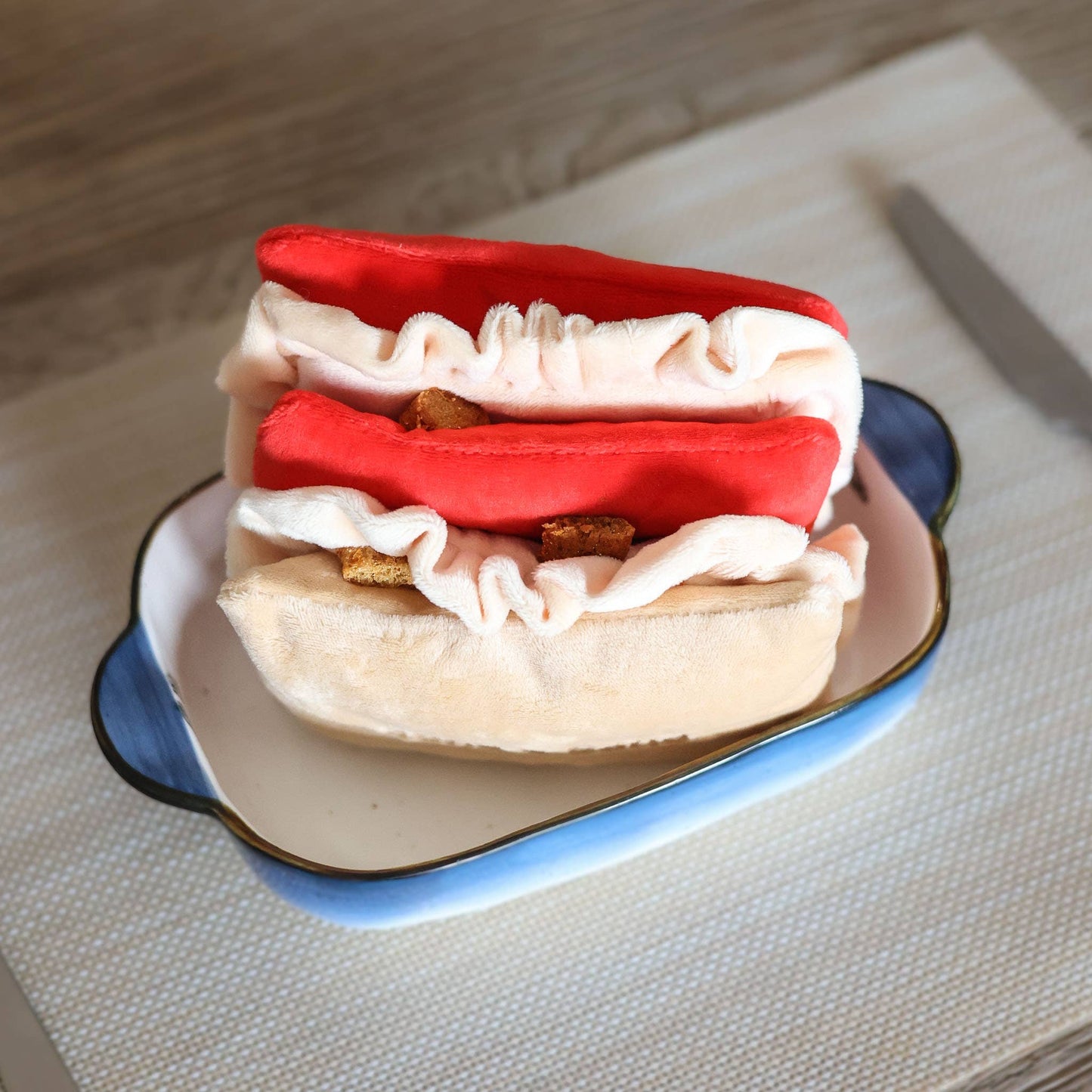 Lasagna Nosework Toy