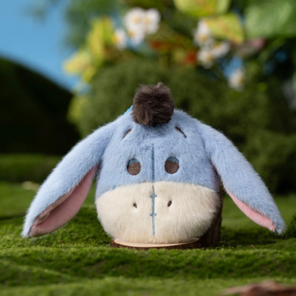 Petsville X Winnie the Pooh  Poop Bag Dispenser