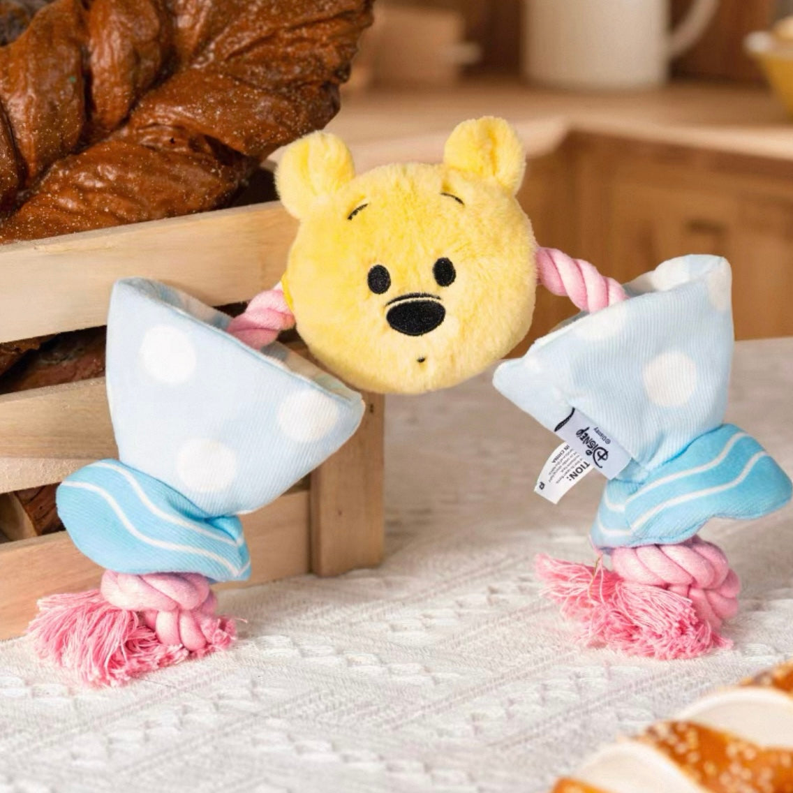 Petsville X Winnie the Pooh Candy Rope Toy