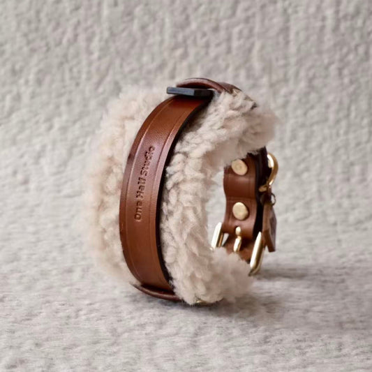 Merino Wool & Leather Collar