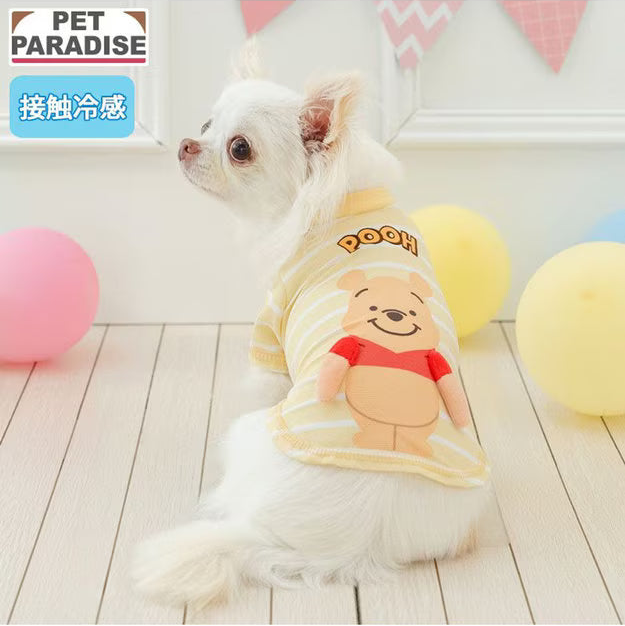 Winnie the Pooh Hand-Holding Cooling T-Shirt