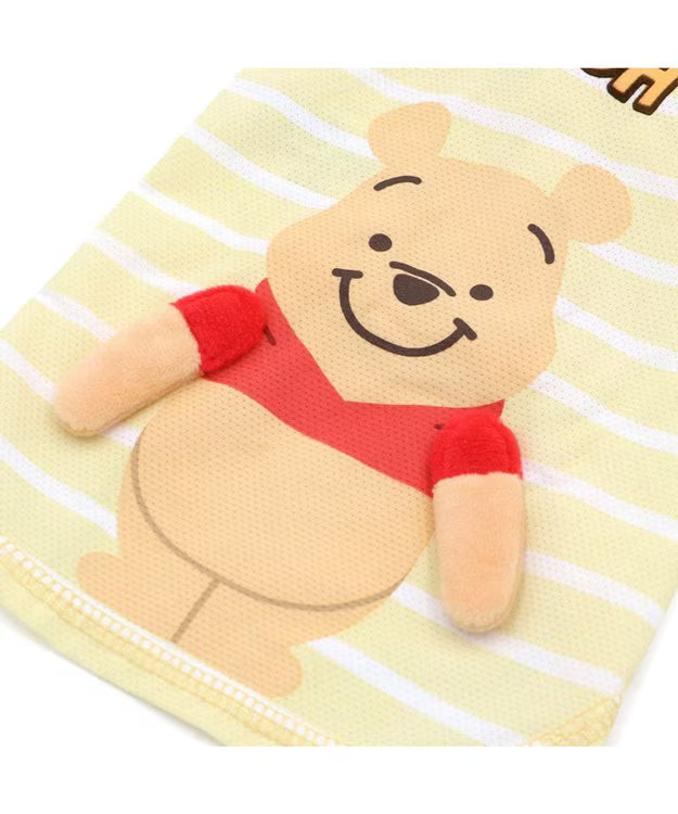 Winnie the Pooh Hand-Holding Cooling T-Shirt