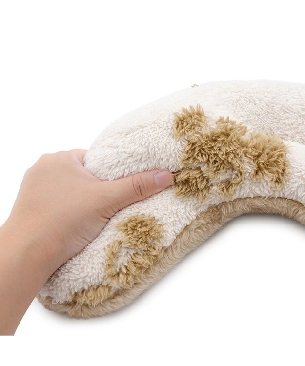 Bear Woven Far Infrared Boa Pillow